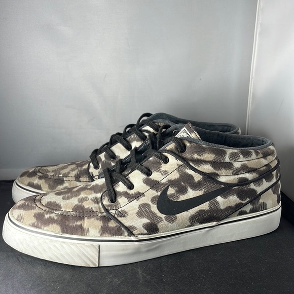Nike Shoes | Nike Zoom Air Stefan Janoski Skate Shoes Snow Leopard Print Mens Sz 11 | Color: Black/Brown | Size: 11 | Bayclassic's Closet